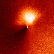 Hubble captures outburst from comet targeted by Deep Impact (14:15 UT image)